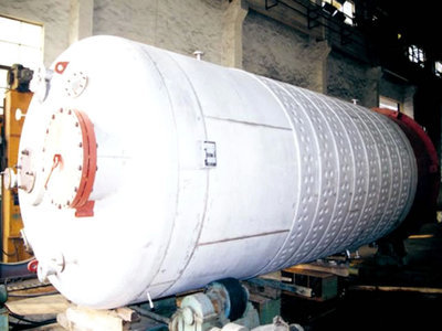 给江苏省溧阳市云龙设备制造的压力容器-不锈钢蜂窝式发酵贮罐 留言_产品询价_询价留言