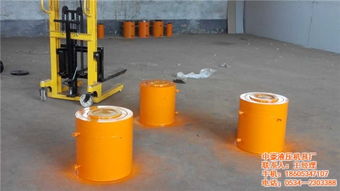 1000吨千斤顶 千斤顶 中豪液压厂 在线咨询 高清图片 高清大图